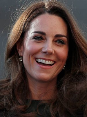 Nadie sabe cómo repetir un vestido, excepto Kate Middleton