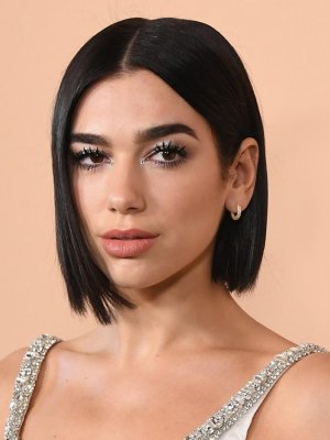 Dua Lipa estaría en pareja nuevamente y no vas a creer con quién