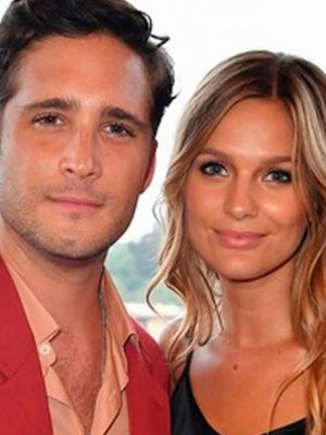 La romántica cena de Diego Boneta y Mayte Rodríguez en conocido restaurante de Santiago La romántica cena de Diego Boneta y Mayte Rodríguez en conocido restaurante de Santiago