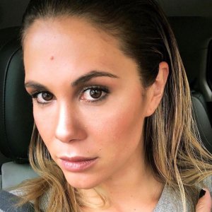 Laura Prieto desclasificó su situación financiera con esta foto
Laura Prieto desclasificó su situación financiera con esta foto
