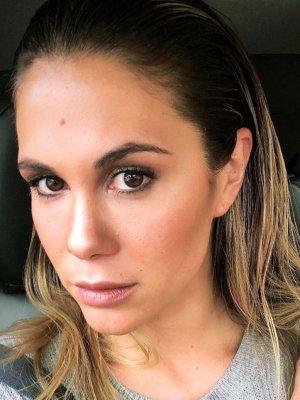 Laura Prieto desclasificó su situación financiera con esta foto