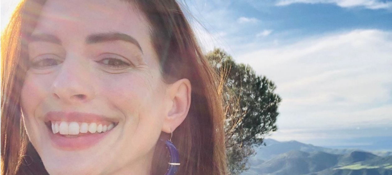 Anne Hathaway cría a su hijo con los pies en la tierra