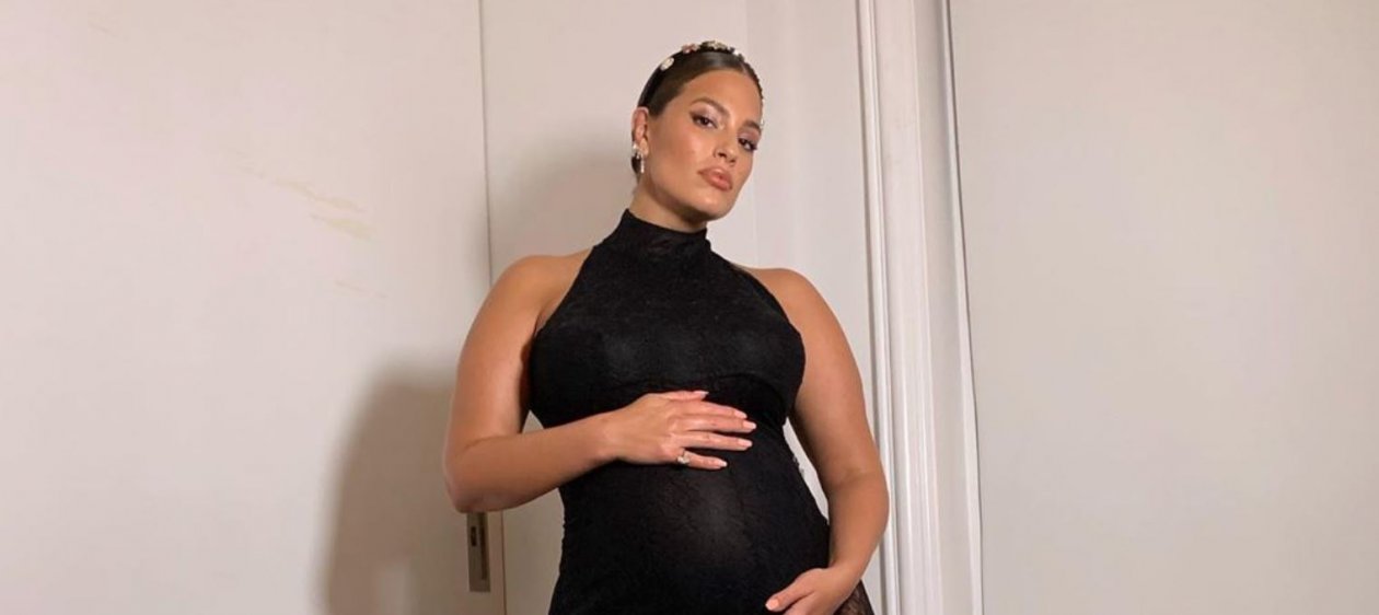 Ashley Graham desfiló con un avanzado estado de embarazo