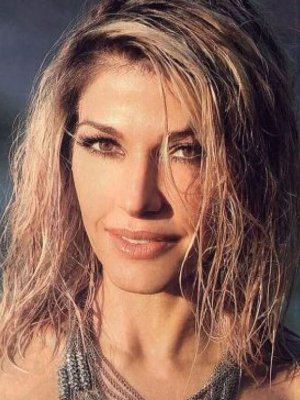 Catherine Fulop reveló que un hombre intentó violarla cuando partió en televisión
