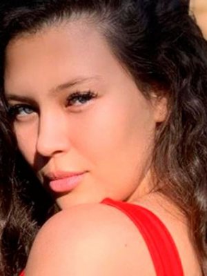 Michelle Carvalho mostró el antes y el después de su dentadura