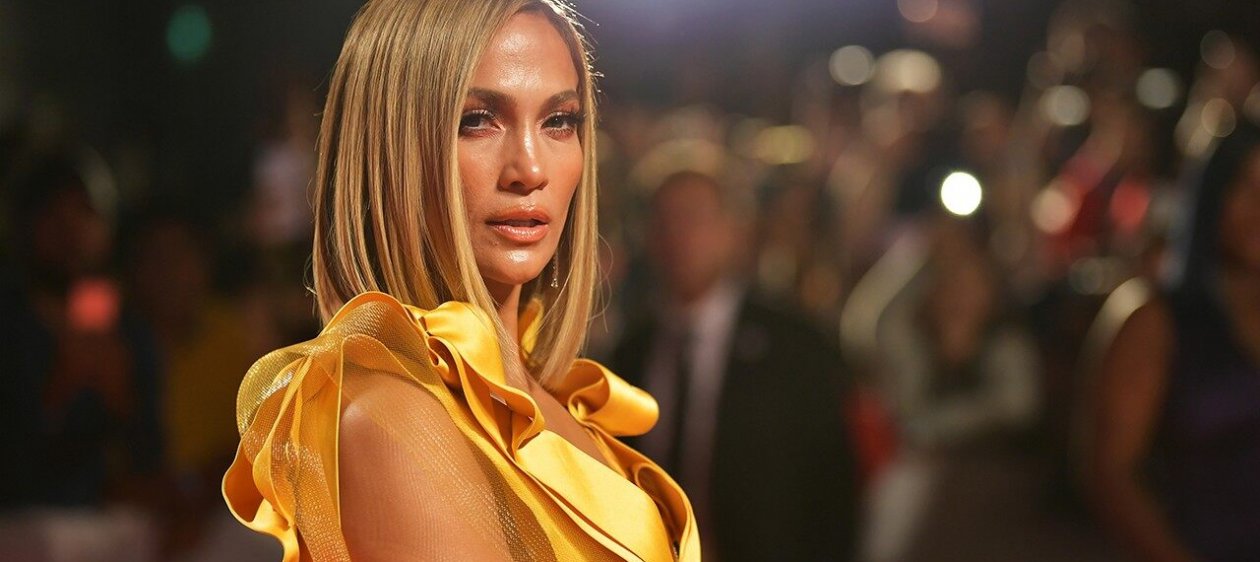 Jennifer Lopez sorprendió vestida de novia en las calles de Nueva York