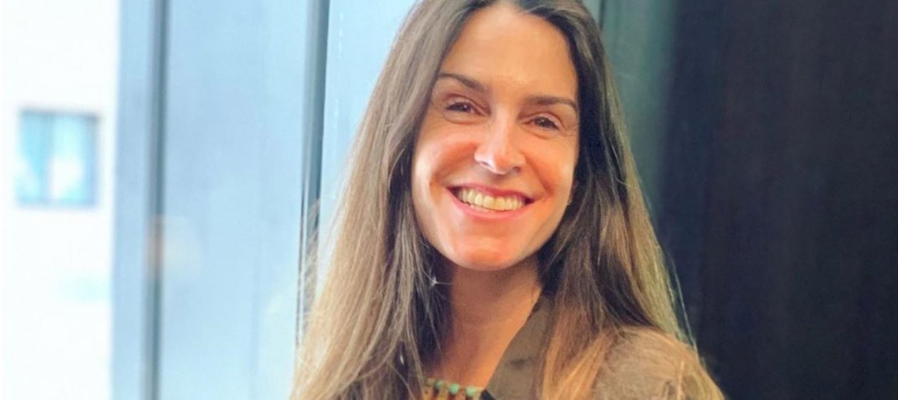 Critican a María Gracia Subercaseaux por fotos del incendio de iglesia de su barrio