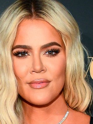 Khloé Kardashian tiene un árbol de navidad que parece un algodón de azúcar