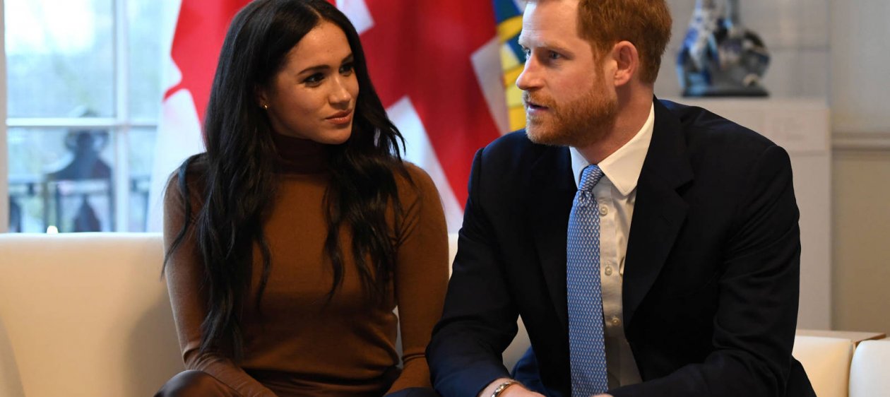 Los duques de Sussex dan un paso al costado de la corona