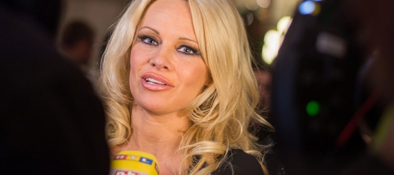 ¿La quinta es la vencida? Pamela Anderson se casó con ex novio