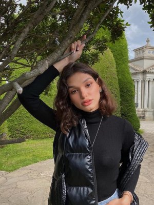 Helenia Melán presentó a su nueva pareja en Instagram