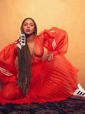 Adidas y Beyoncé lanzan su colección Ivi Park Adidas y Beyoncé lanzan su colección Ivi Park