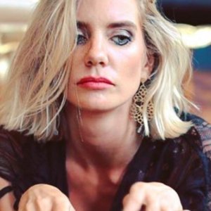Javiera Acevedo recibió comentarios mala onda en foto: ?Pensé que era tu abuela?
Javiera Acevedo recibió comentarios mala onda en foto: ?Pensé que era tu abuela?