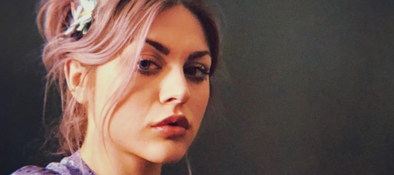 Escucha la dulce voz de la hija de Kurt Cobain