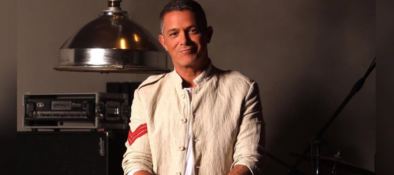 ¡Muy feminista! Alejandro Sanz siguió atento la segunda noche de Viña 2020