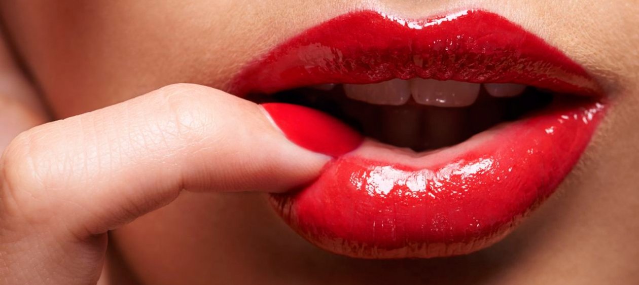 ¡Qué horror! Esta es la nueva tendencia en aumento de labios