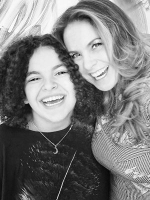 Hija de Lucero sorprende con su voz en Instagram