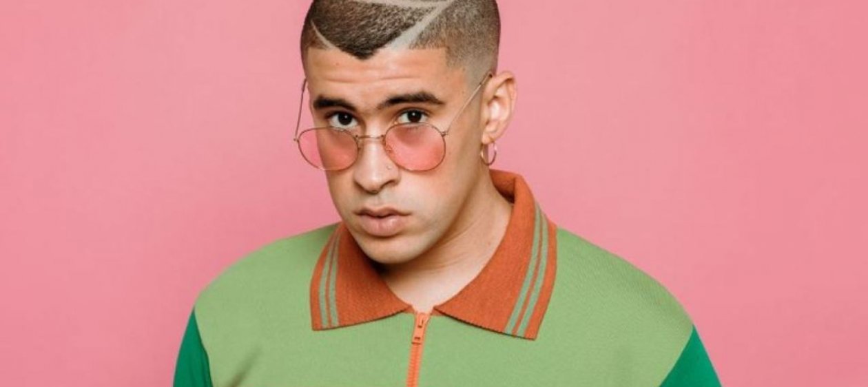 El divertido beso de Bad Bunny con su polola que causó furor en redes sociales