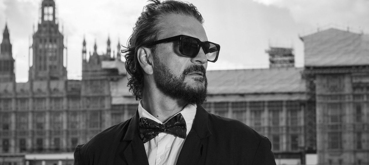 Ricardo Arjona presentó