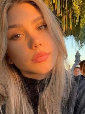 ¡Dos gotas de agua! El gran parecido entre Constanza Ríos y su madre Guiliana Sotela