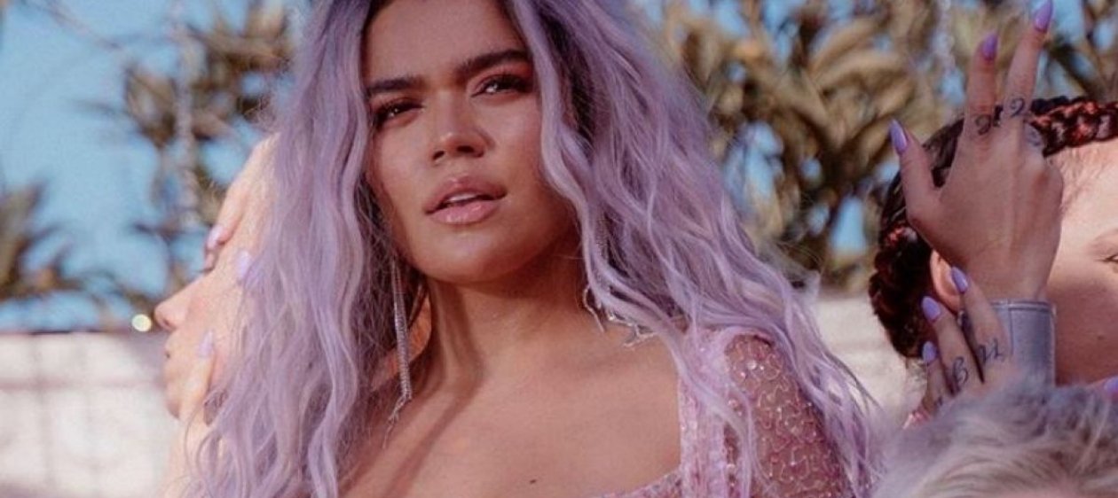 Karol G lanza video grabado en casa de 