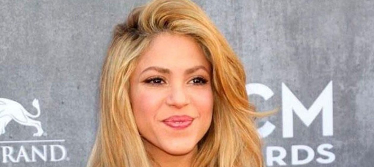 ¡Seca! Shakira mostró su talento para manejar el skate