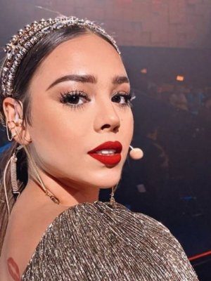 Así lucía la cantante y actriz Danna Paola antes de las cirugías en su cara