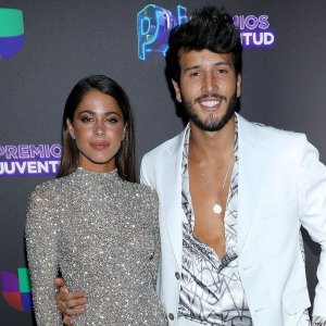 14 Parejas de celebridades que han terminado durante la cuarentena
14 Parejas de celebridades que han terminado durante la cuarentena