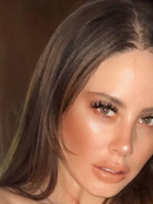 Polola de Ignacia Michelson fue internada de urgencia