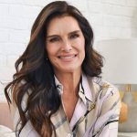 Las maravillas que logra Brooke Shields con una silla