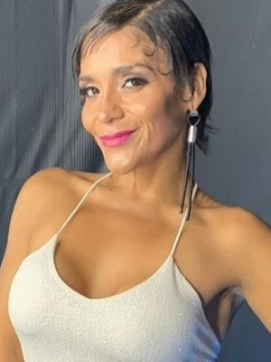 Katherine Orellana sorprendió con tonificado abdomen