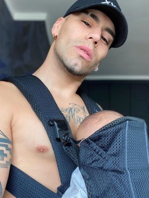 Raúl Peralta sorprendió con foto donde luce igual a su hijo Noah