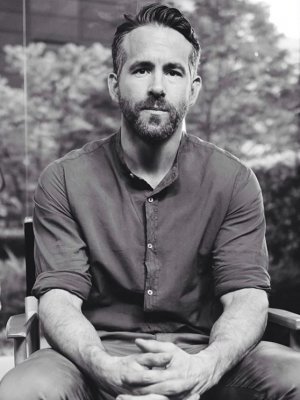 Ryan Reynolds decidió mover el cumpleaños de Emilia Clarke para no ser opacado Ryan Reynolds decidió mover el cumpleaños de Emilia Clarke para no ser opacado