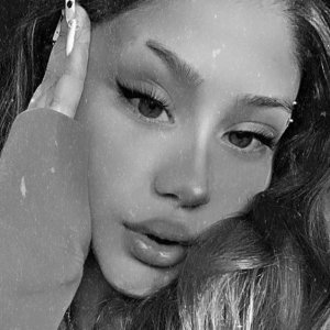 Trini Neira recibe crueles comentarios tras opinar de la relación de su mamá con JP Cretton
Trini Neira recibe crueles comentarios tras opinar de la relación de su mamá con JP Cretton