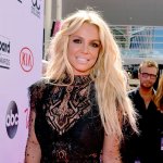 Britney Spears pierde batalla legal contra su padre y anuncia retiro de la música