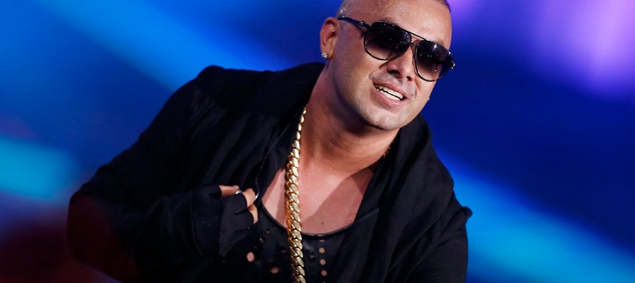 Wisin pide disculpas por las letras de sus canciones durante los inicios de su carrera