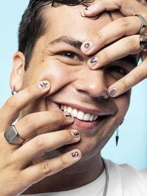 ¡Enamórate de tí! Influencers invitan a celebra el amor propio