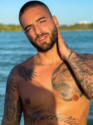 El nuevo look de Maluma provocó la reacción de David Beckham
