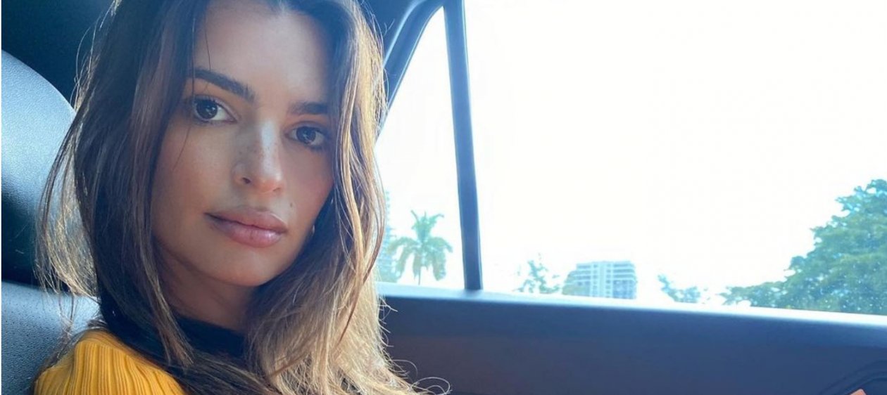 La primera y bella postal de Emily Ratajkowski como mamá