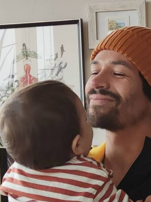 Chapu Puelles enternece con registros ayudando a 