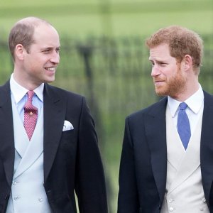 Lector de labios revela qué le dijo Harry al príncipe William después del funeral de su abuelo
Lector de labios revela qué le dijo Harry al príncipe William después del funeral de su abuelo
