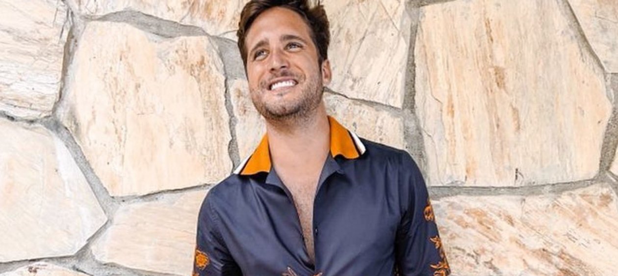 Diego Boneta ya no esconde su amor en redes sociales