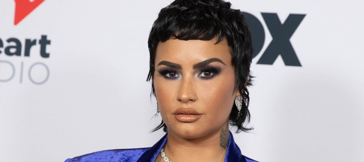 Demi Lovato celebra la grabación de su primera escena de sexo