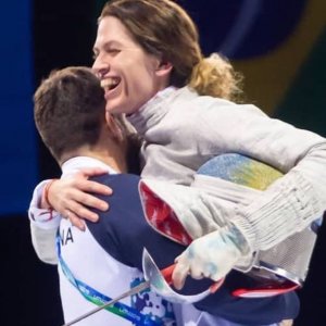 ¡Amor olímpico! Deportista argentina es sorprendida con propuesta de matrimonio
¡Amor olímpico! Deportista argentina es sorprendida con propuesta de matrimonio