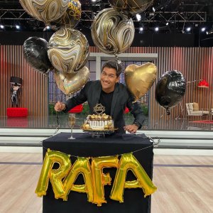 Desde Iván Zamorano hasta Don Francisco: Así fue el cumpleaños número 52 de Rafael Araneda
Desde Iván Zamorano hasta Don Francisco: Así fue el cumpleaños número 52 de Rafael Araneda