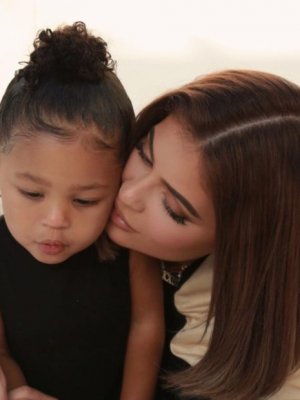 Kylie Jenner presume lujoso matchy matchy con su hija Stormi
