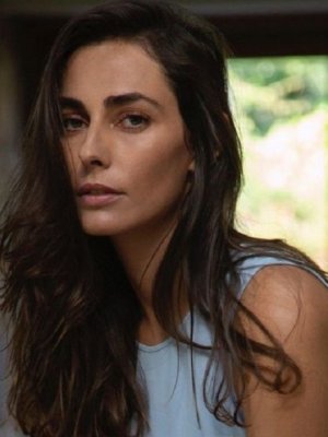 Javiera Díaz de Valdés sorprende compartiendo fotografías de su adolescencia