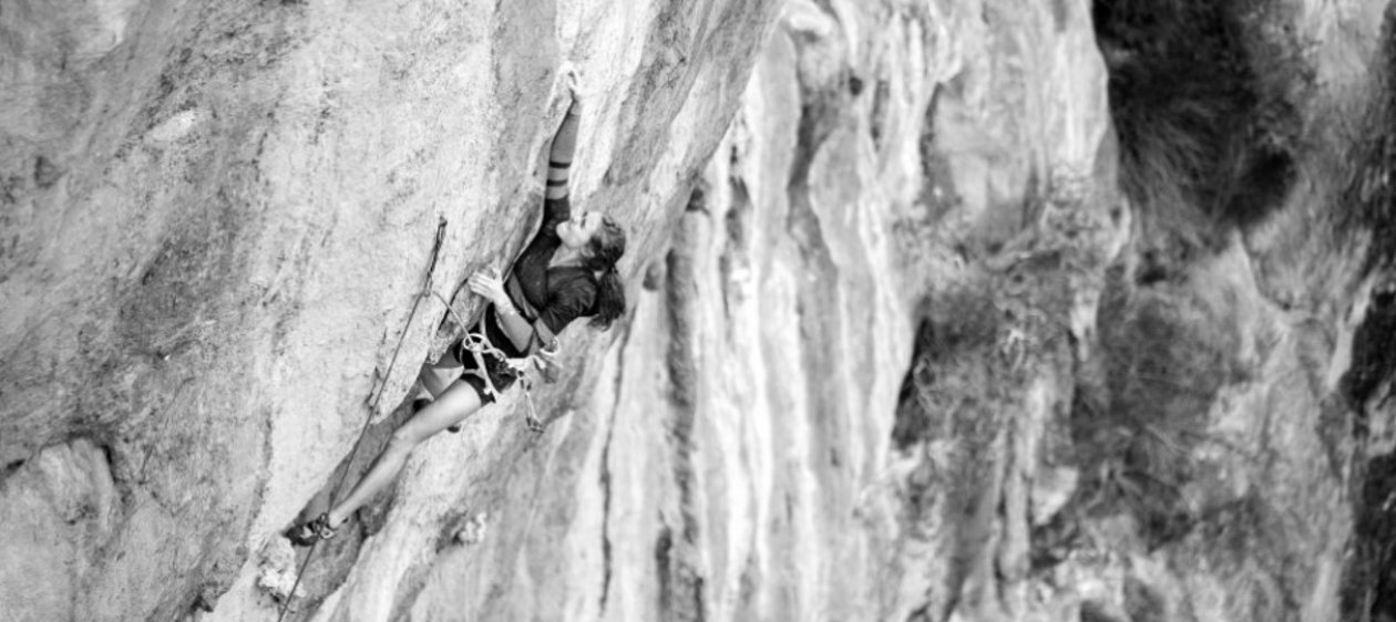 Margo Hayes, la estrella de la escalada que aterriza en el Santiago Mountain Film Festival Chile