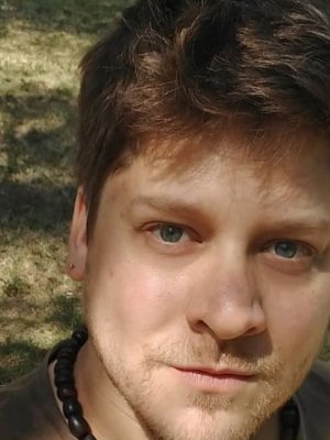¡Le tocó! Ex integrante de Yingo fue a votar temprano y se quedó como vocal de mesa