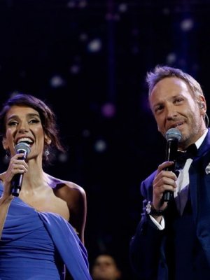 Aseguran que TVN y Canal 13 planean cambiar a los animadores del Festival de Viña